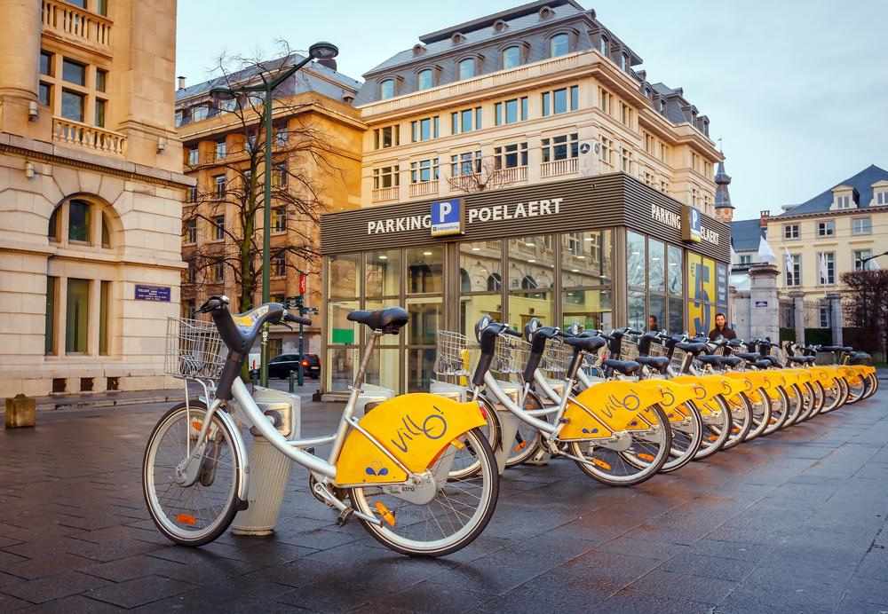 Brussels,,Belgium-,March,5,,2017:,City,Bikes,Station,In,Downtown