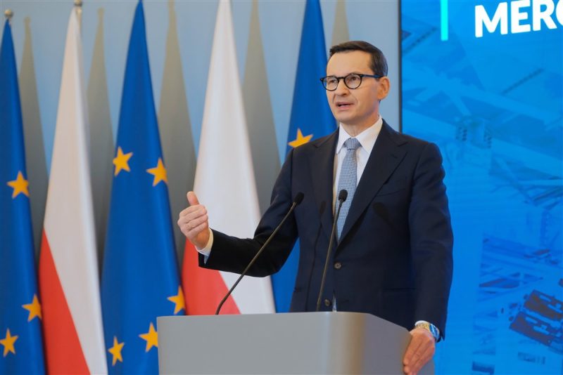 Polnische Bevölkerung: Regierung soll im Streit um EU-Gelder nachgeben
