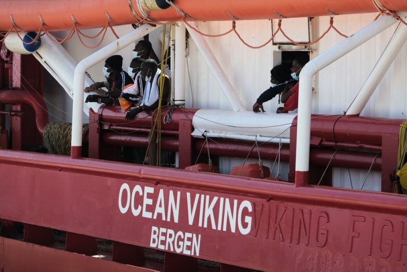 Italien: Flaggenstaaten von NGO-Schiffen sollen Migranten aufnehmen