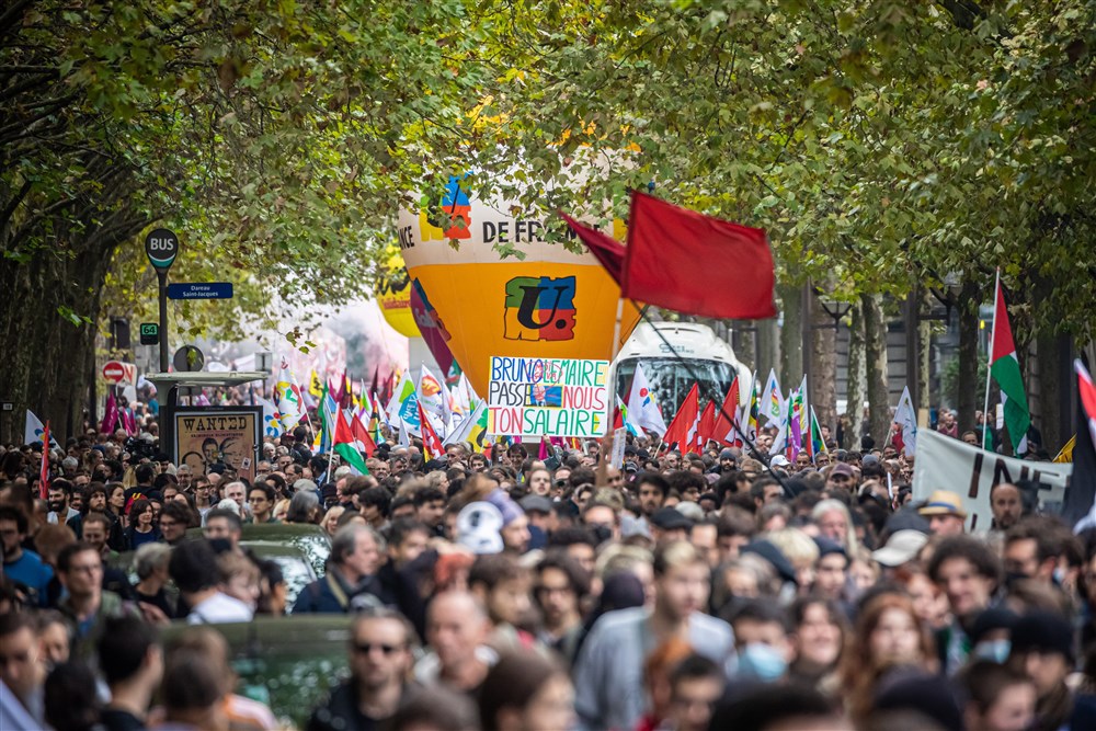 National day of strike in Paris
