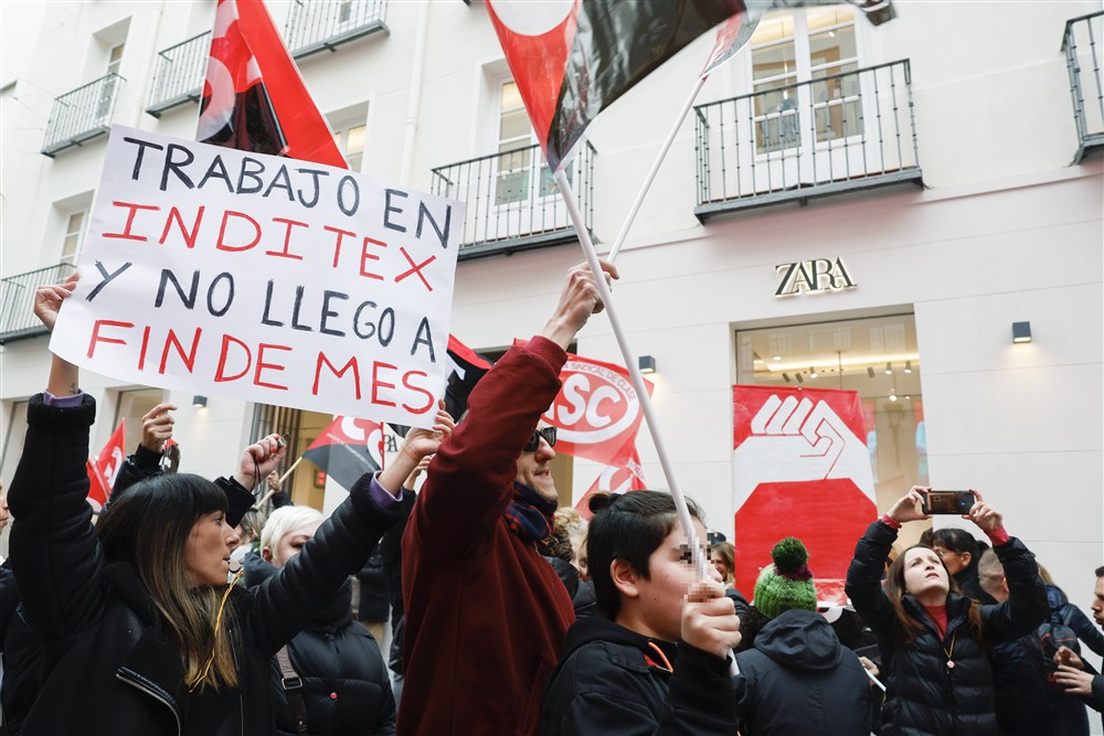 Inditiex workers on strike in Madrid