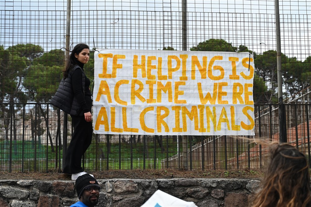 Aid workers face charges over helping refugees enter Greece