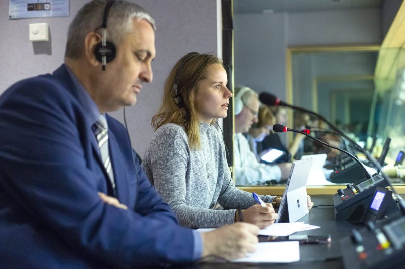 EU-Dolmetscher fordern bessere Arbeitsbedingungen