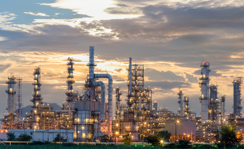 NGO: Ölfirmen vernachlässigen Investitionen in E-Fuels