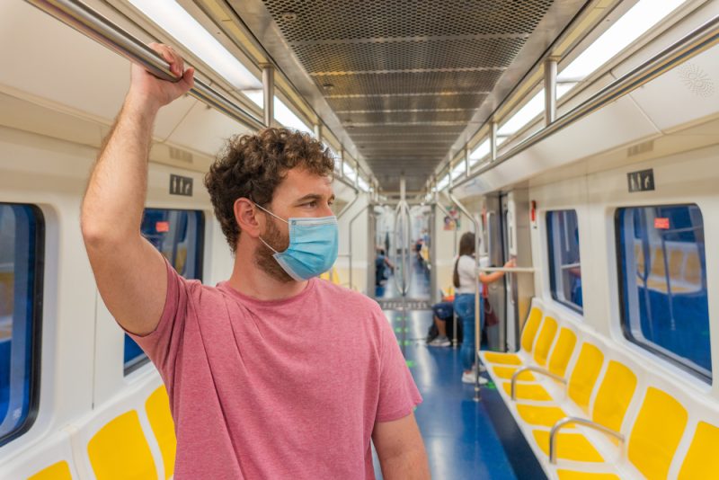 Spanien schafft Maskenpflicht in öffentlichen Verkehrsmitteln ab