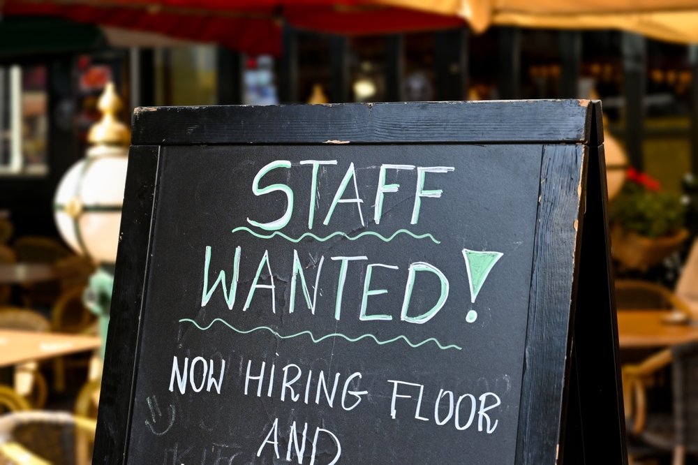Staff,Wanted,Recruitment,Sign,Outside,A,Restaurant,In,Europe