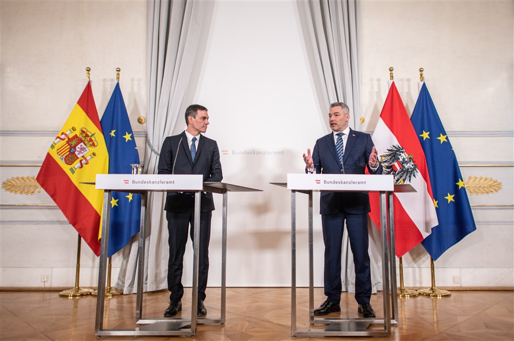 Spanish Prime Minister Pedro Sanchez visits Vienna