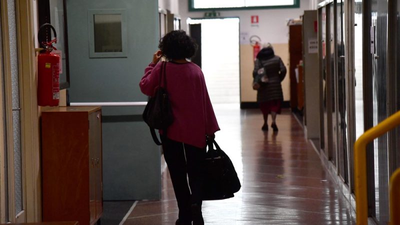 Trotz Fachkräftemangel: Lehrer tun sich beim Umzug in der EU schwer