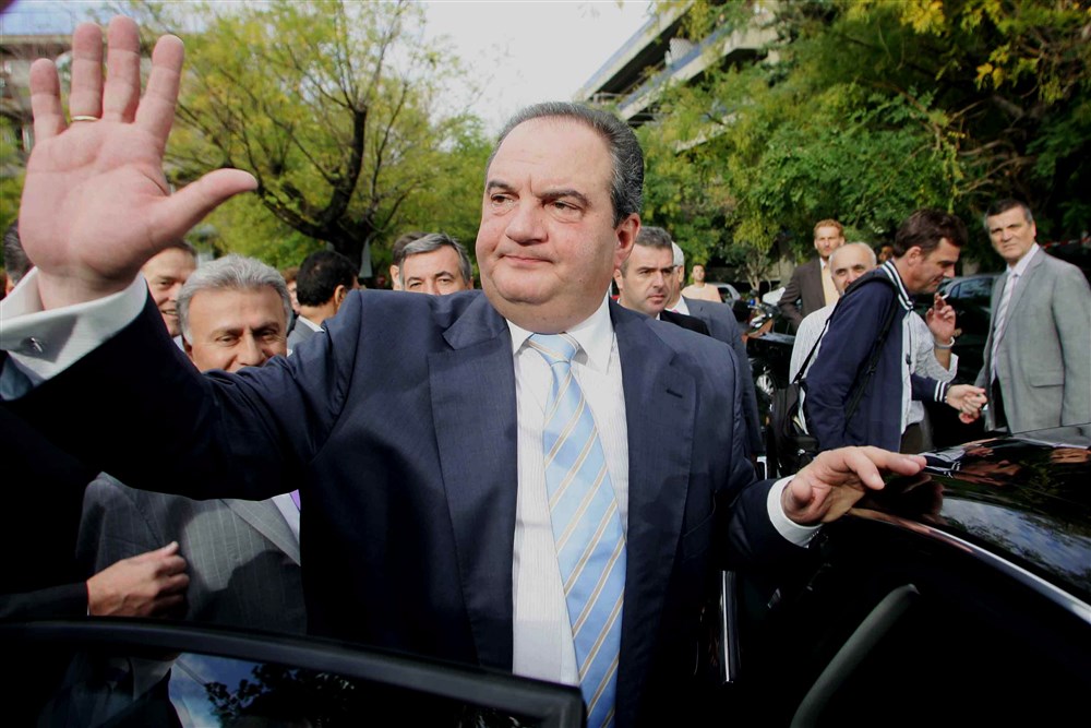 Leader of conservative party New Democracy (ND) Costas Karamanlis casts his vote