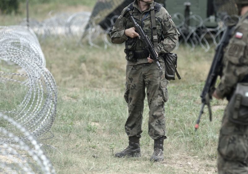 Polen und Litauen schicken zusätzliche Truppen an belarussische Grenze