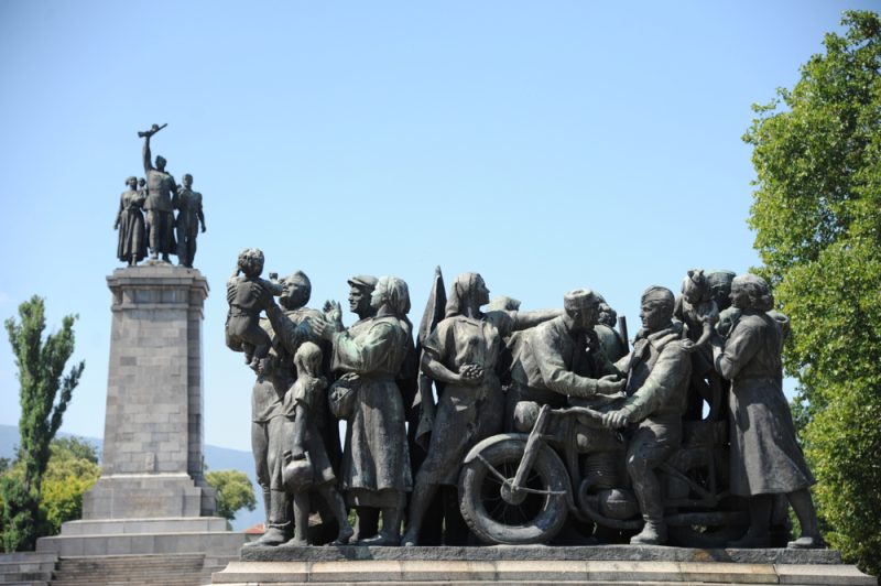 Bulgarien: Sowjetdenkmal soll nach jahrelanger Debatte entfernt werden