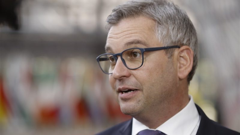Österreichischer Finanzminister verteidigt Inflations-Bekämpfung