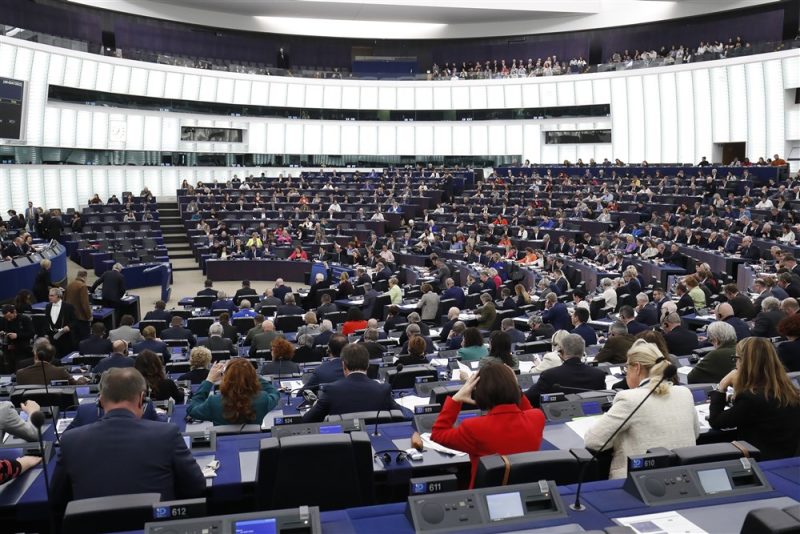 EU-Parlament: Beschleunigung der Verhandlungen zu Waffenbeschaffungsfonds