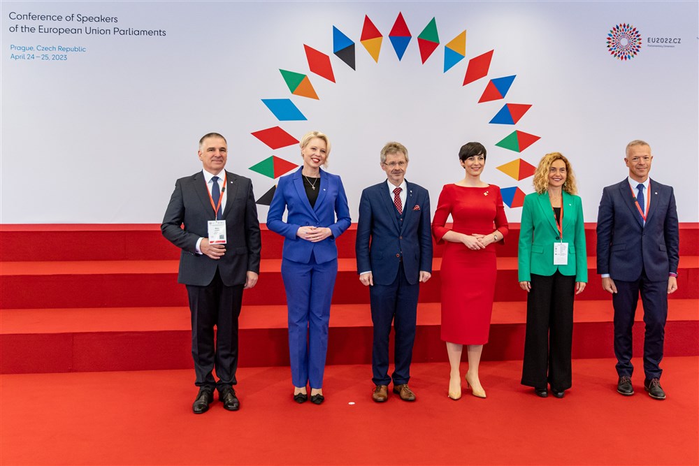 Speakers of the European Union Parliaments meet at conference in Prague