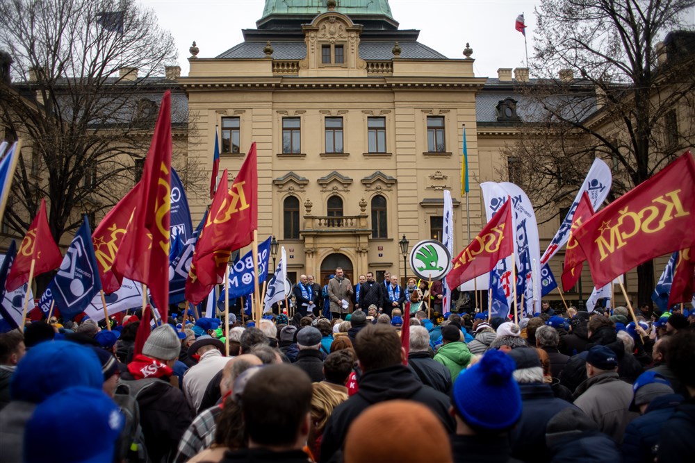 Protest in Prague amid proposal to raise retirement age to 68