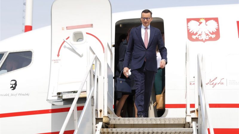 Polens Premierminister zeichnet umstrittene litauische Politiker aus