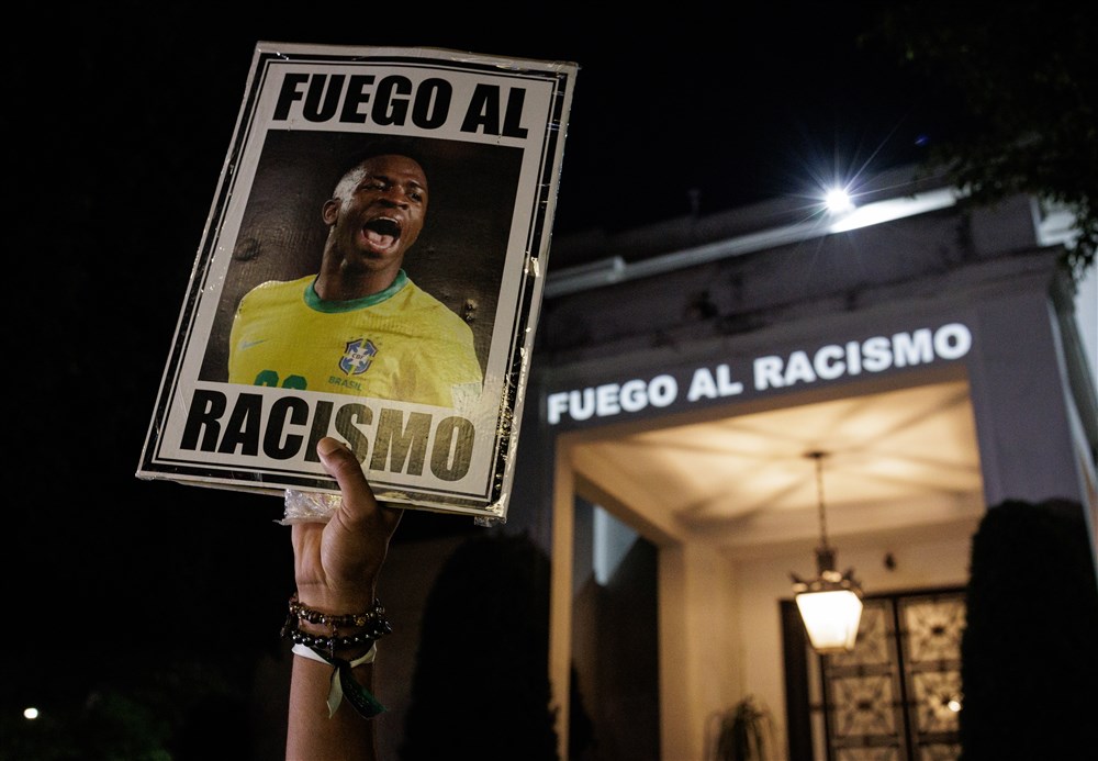 Protest against racist attacks against Vinicius Jr.