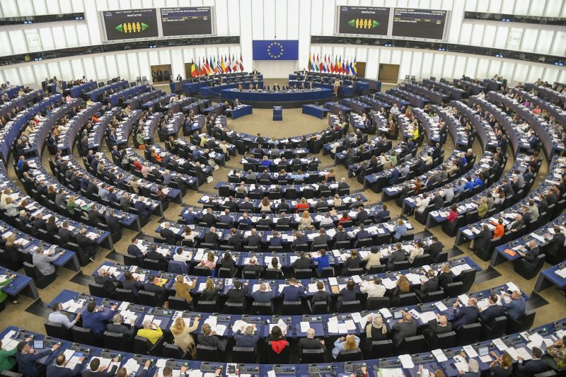 Europäisches Parlament fordert neue Einnahmequellen