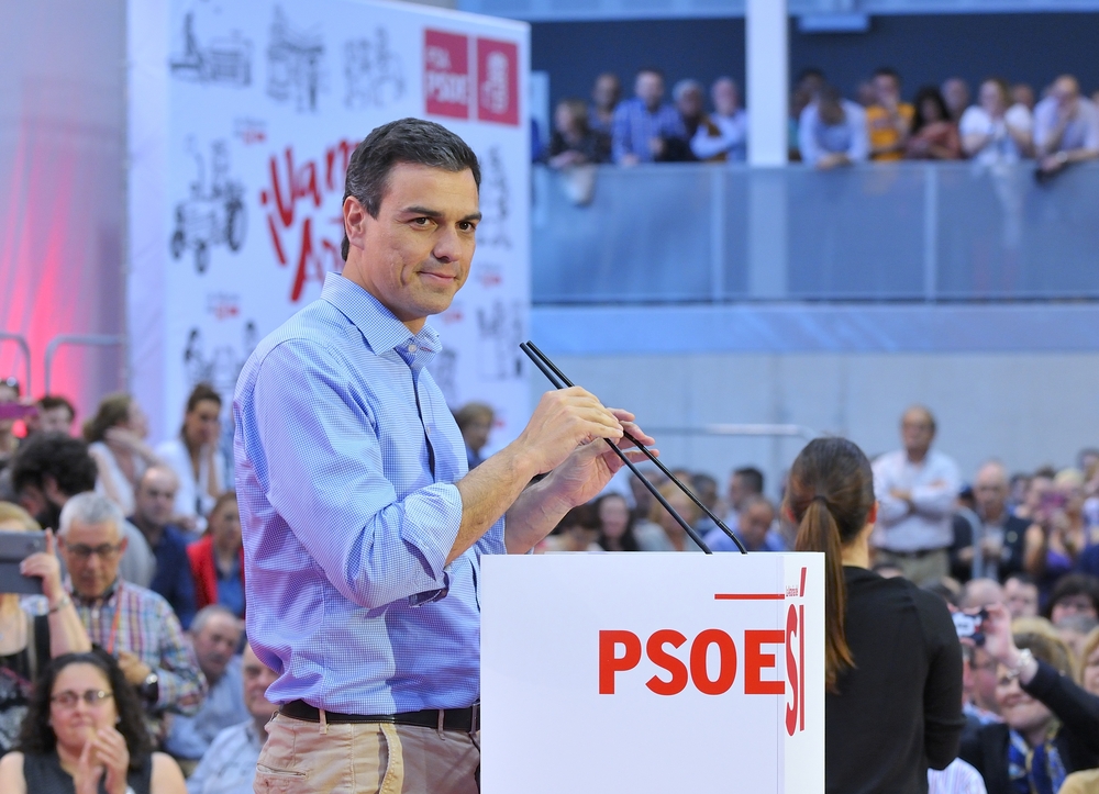 Gijon,,Spain,-,May,8:,Rally,Of,The,Spanish,Socialist