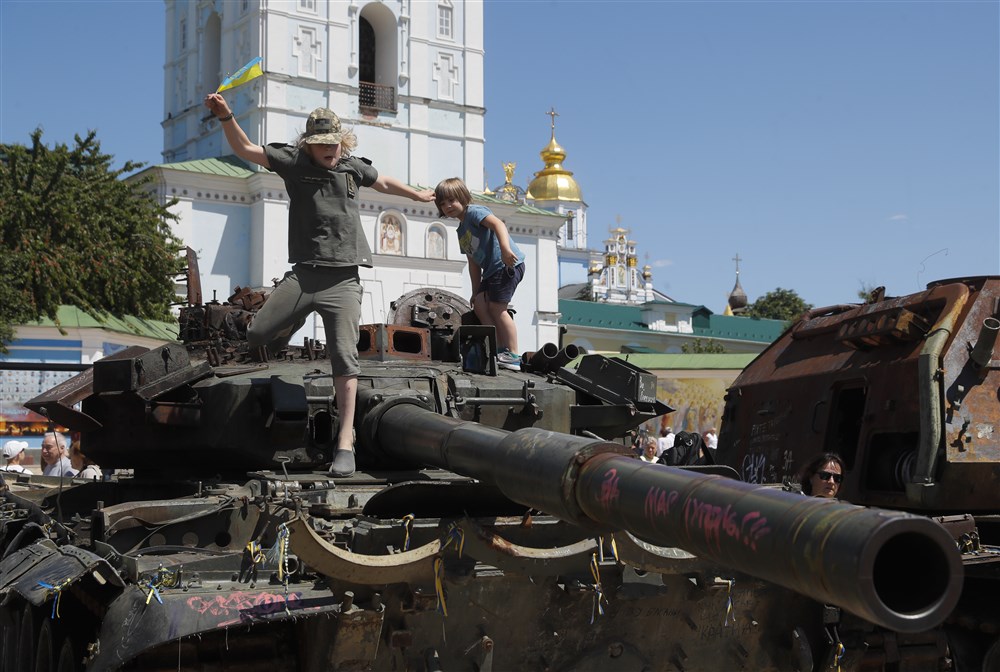 Ukrainians mark the Day of Remembrance of Children who died as a result of the armed aggression of Russia against Ukraine