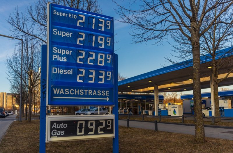 Politiker setzen auf Wettbewerbspolitik zur Bekämpfung hoher Preise