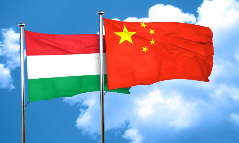 Chinesisches Chemiedrehkreuz für Europa in Ungarn