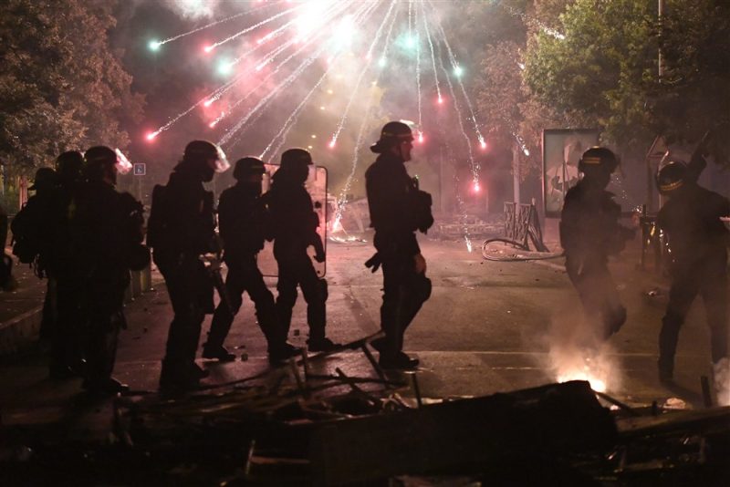 Nach Frankreich-Unruhen: Kommen nun Gesetze gegen Hasskommentare?