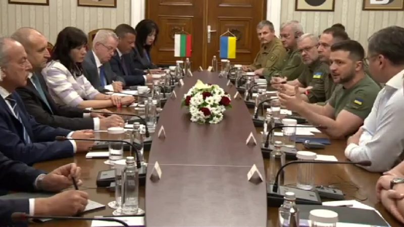 Ukrainekrieg: Selenskyj und bulgarischer Premier im Clinch