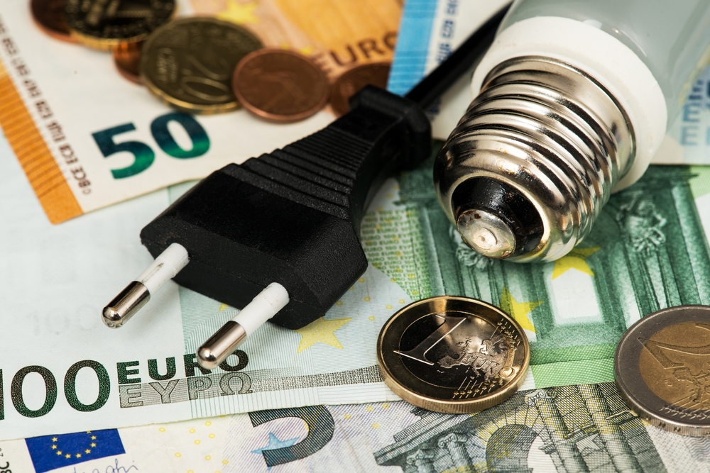 Energy,Costs,And,Electricity,Prices.,Electricity,Consumption,Concept.,Euro,Banknotes