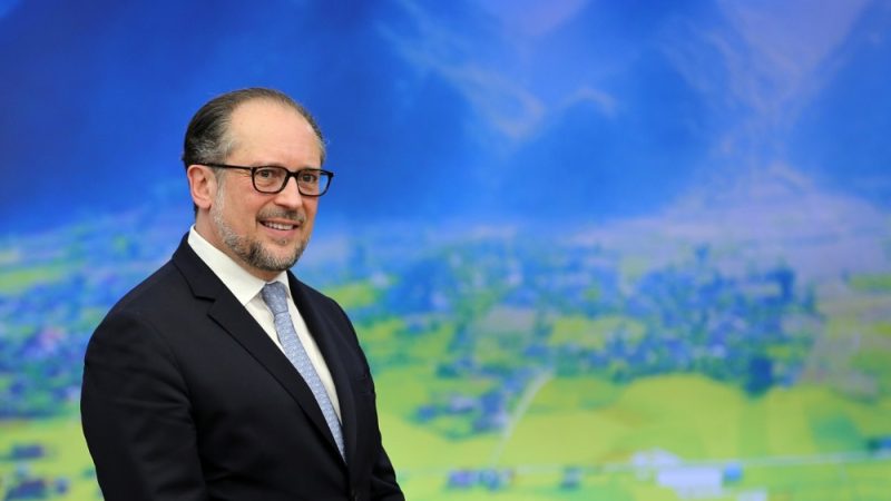 Österreichs Außenminister verteidigt militärische Neutralität