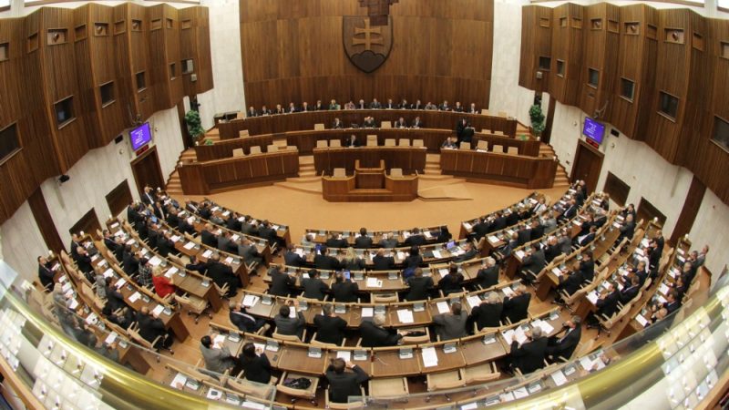Slowakische Wahlen: Kandidaten treten wegen Fehlverhaltens zurück