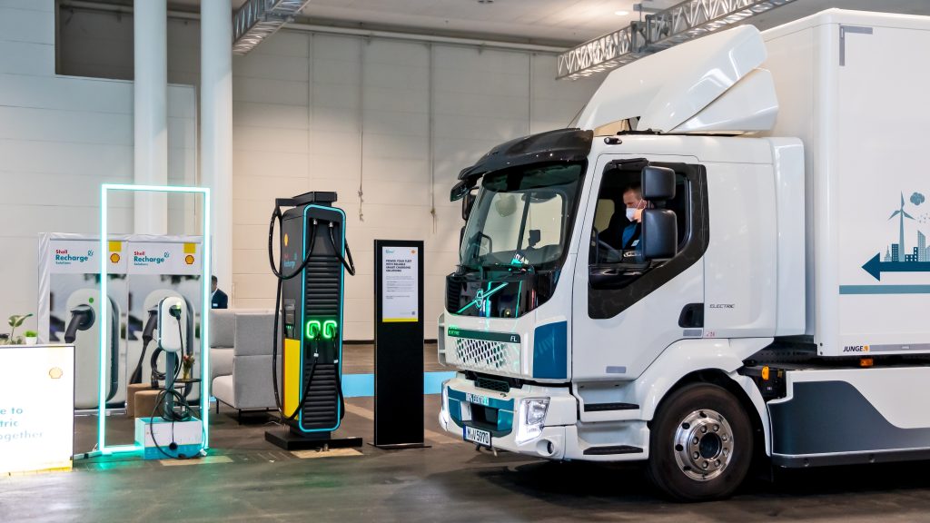 Volvo_zero truck
