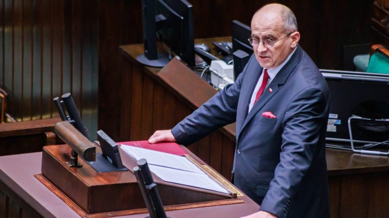 Polens Außenminister wirft Scholz Einmischung in Visa-Skandal vor