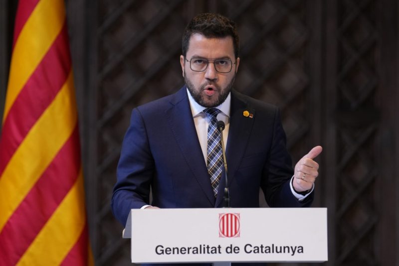 Kataloniens Ministerpräsident fordert Unabhängigkeitsreferendum nach schottischem Vorbild