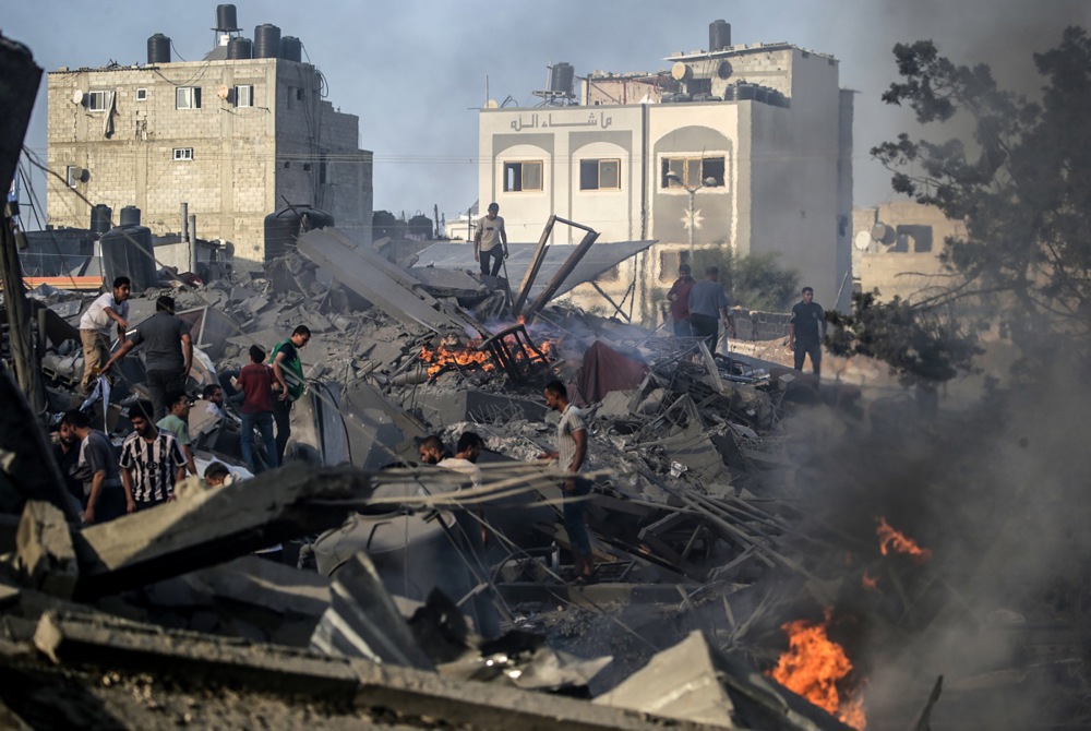 Search for bodies and survivors after Israeli air strikes on Gaza