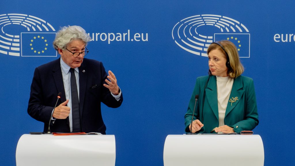 European parliament – Read-out of the College meeting/ press conference by Vice-President Jourova and Commissioner Breton European Parliament in Strasbourg, 03/10/2023.
Parlement européen – Lecture de la réunion du Collège/conférence de presse de la Vice-présidente Jourova et du Commissaire Breton Parlement européen à Strasbourg, 03/10/2023.