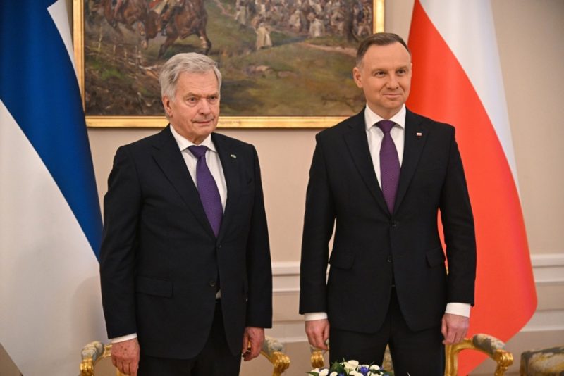 Russlands Migrationsdruck: Polen unterstützt Finnland beim Grenzschutz