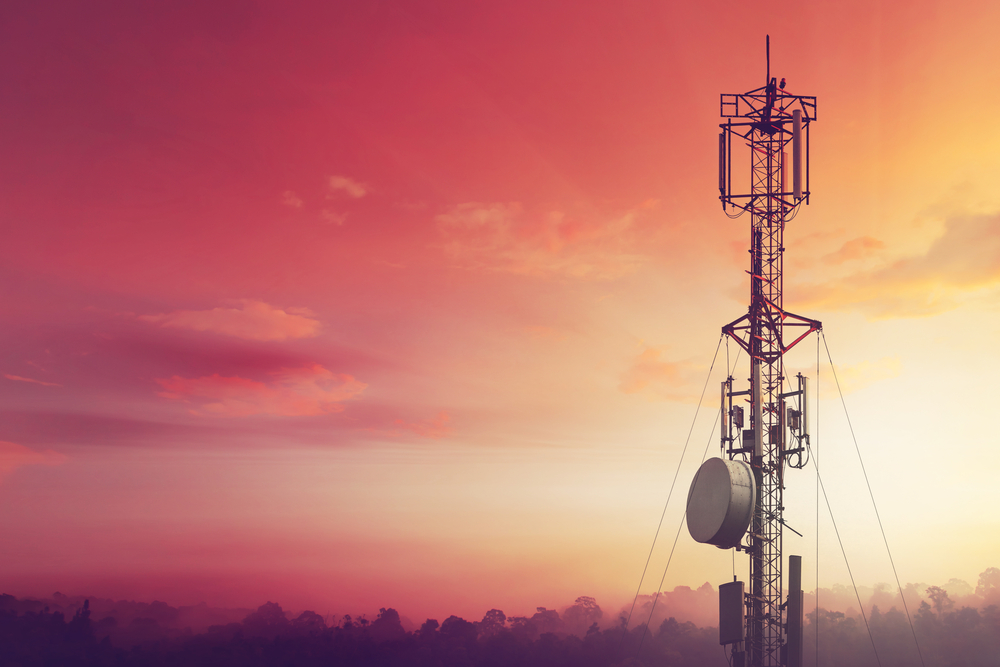 Telecommunication,Tower,Antenna,At,Sunset.
