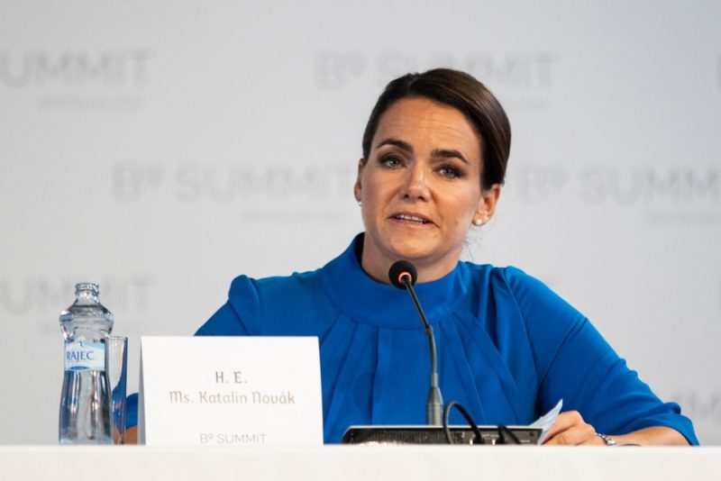 Ungarns Präsidentin tritt zurück: Parlament wählt Nachfolger