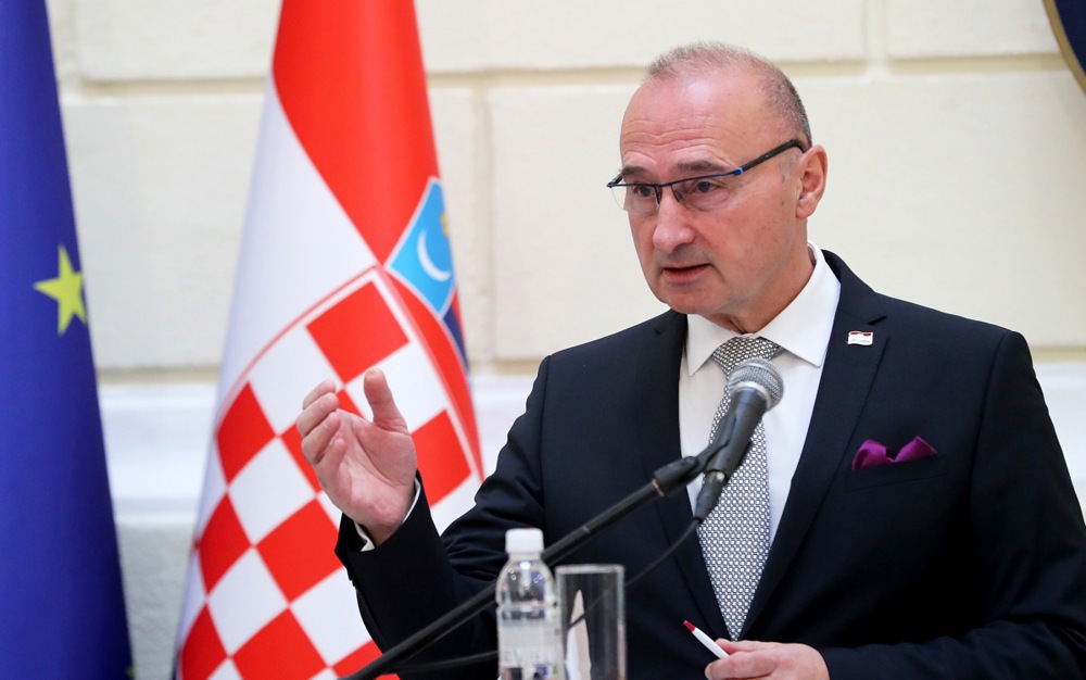 Croatian Minister of Foreign Affairs Gordan Grlic Radman visits Sarajevo