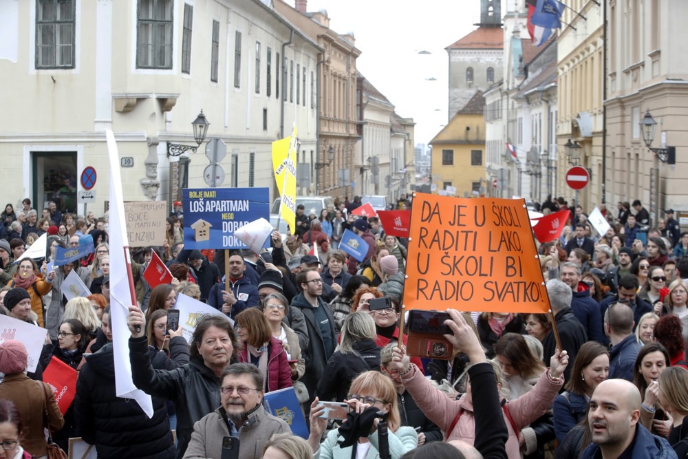 Education workers in Zagreb demand higher wages