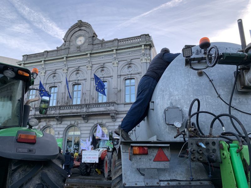 Bauernproteste in Brüssel: Landwirte fordern Anpassungen der EU-Politik