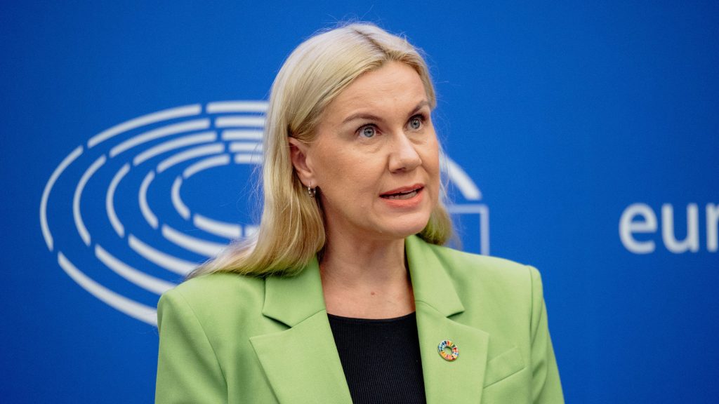 Read out of the College meeting / Press conference by EVP Šefčovič, Commissioners Simson and Hoekstra on the climate. European Parliament in Strasbourg, France – 6/02/2024.Lecture de la réunion du Collège / Conférence de presse du VPE Šefčovič, des commissaires Simson et Hoekstra sur le climat. Parlement européen à Strasbourg, France – 6/02/2024.