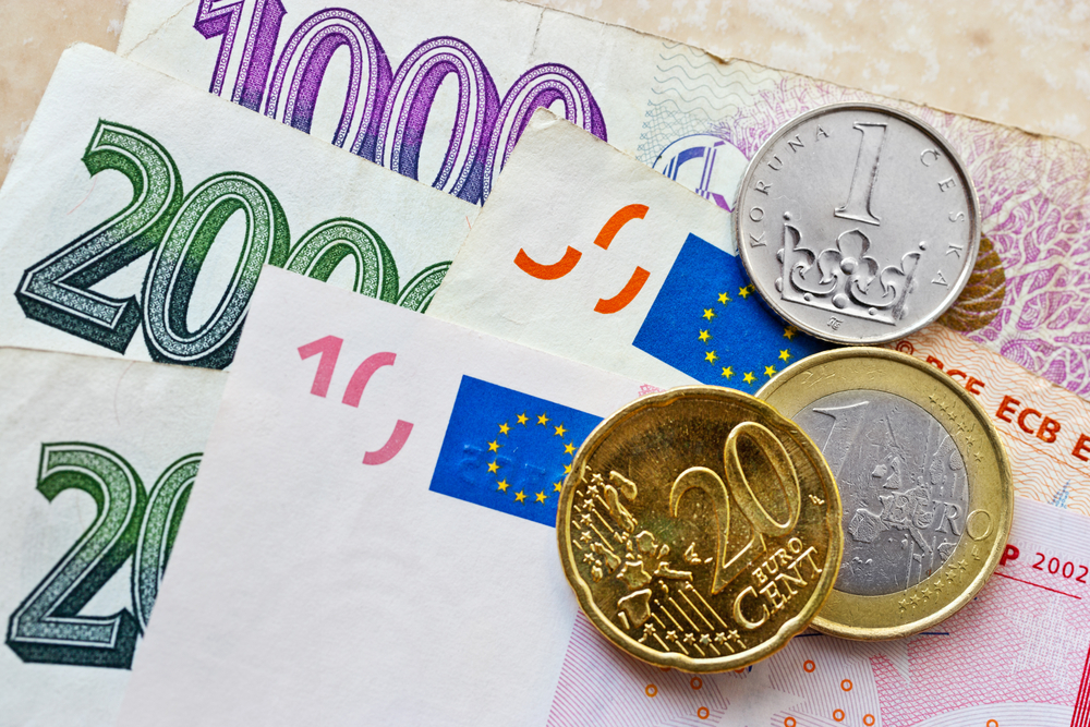 Euro,And,Czech,Crown,Money,-,Exchange,Rate,-,Economy