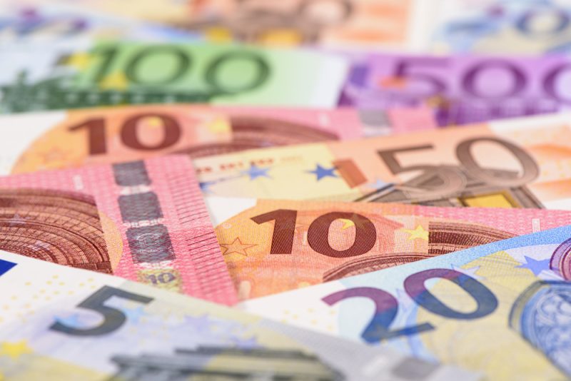 EU-Staaten beschließen verpflichtende Sofortüberweisungen