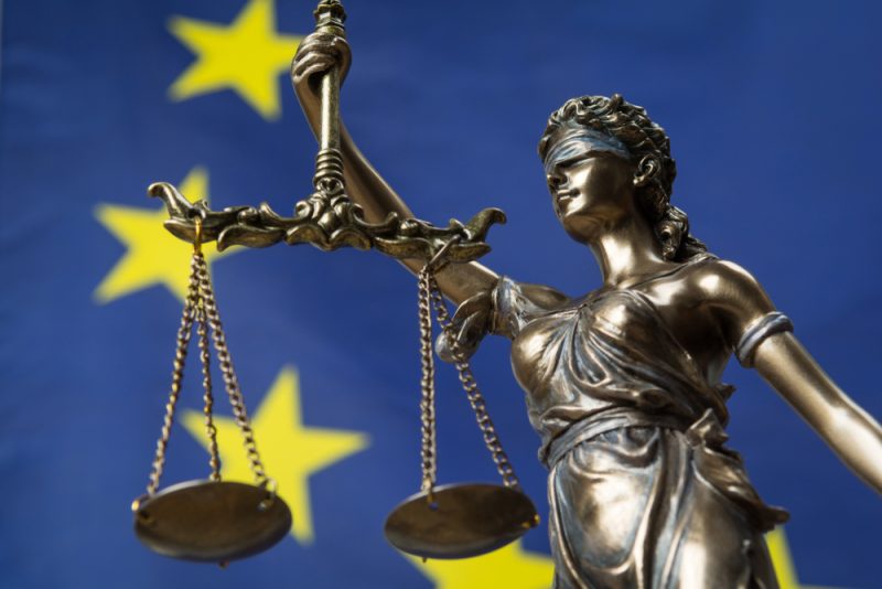 Berichte zur Rechtsstaatlichkeit: Rechnungshof kritisiert EU-Kommission