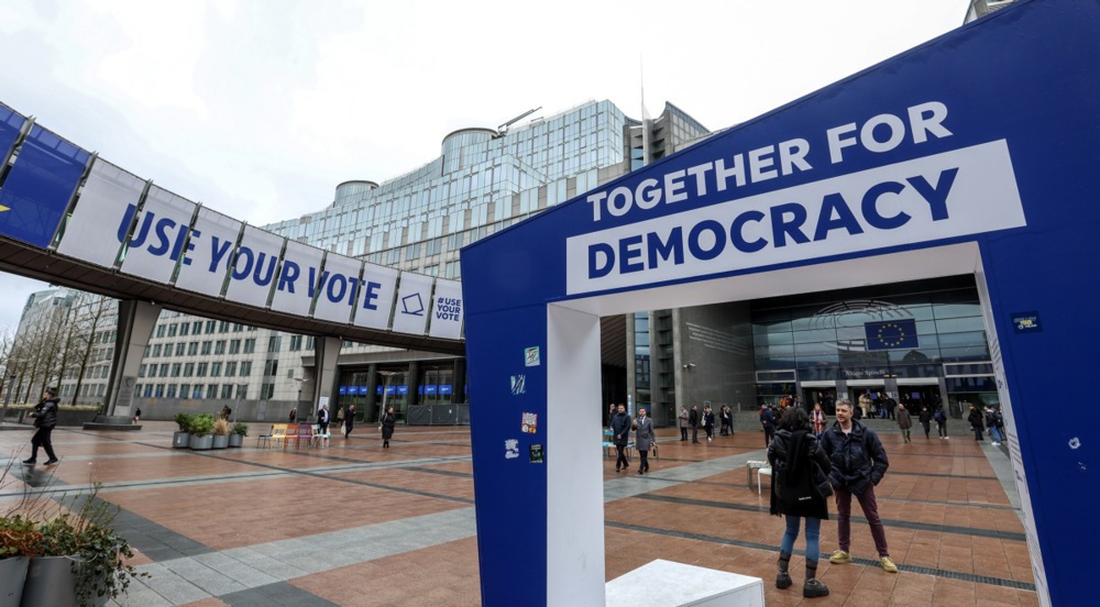 100 days ahead of European elections in Brussels