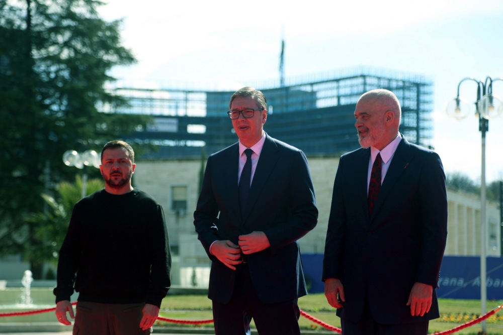 Ukrainian President Zelensky attends ‚Peace Summit‘ in Tirana
