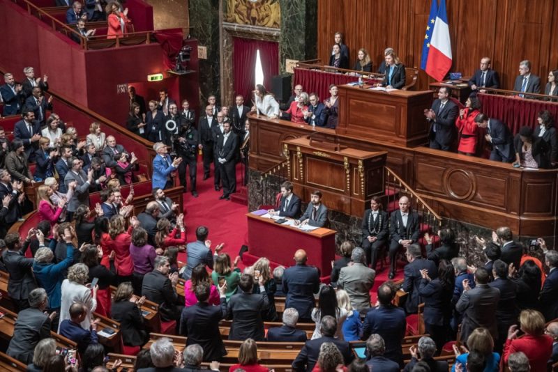 Weltpremiere: Frankreich verankert Recht auf Schwangerschaftsabbruch in Verfassung