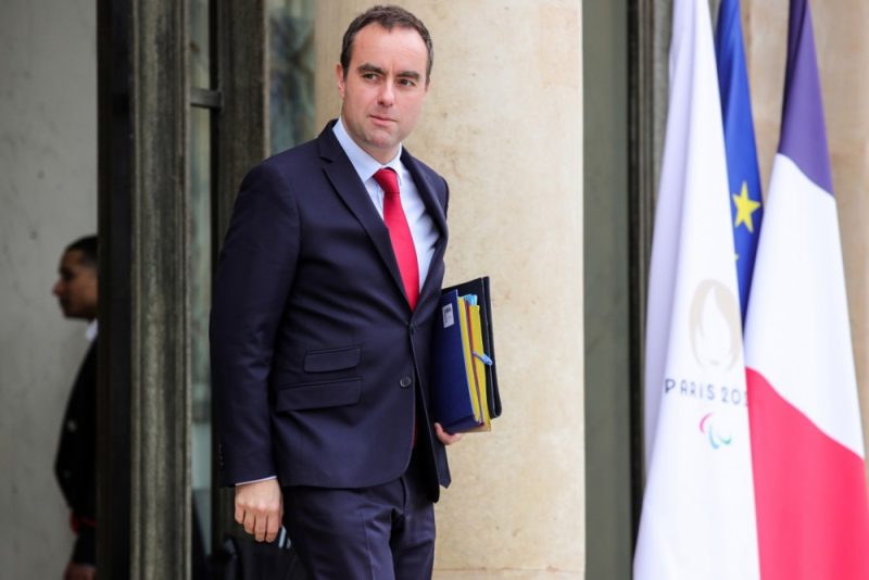Kriegswirtschaft in Frankreich: Zwangsmaßnahmen für die Rüstungsproduktion
